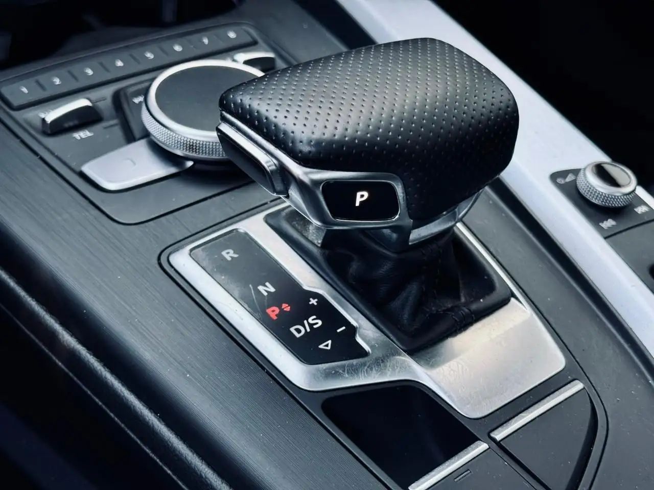 Audi A4 снимка Audi A4