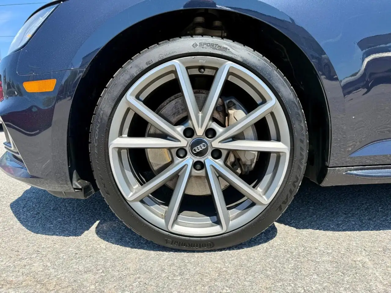 Audi A4 снимка Audi A4