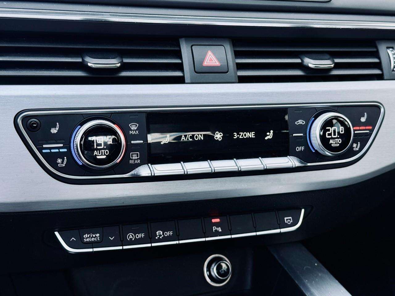 2017 Audi A4 Sunroof / Navigation / Heated &amp; Ventilated Fro thumb 43
