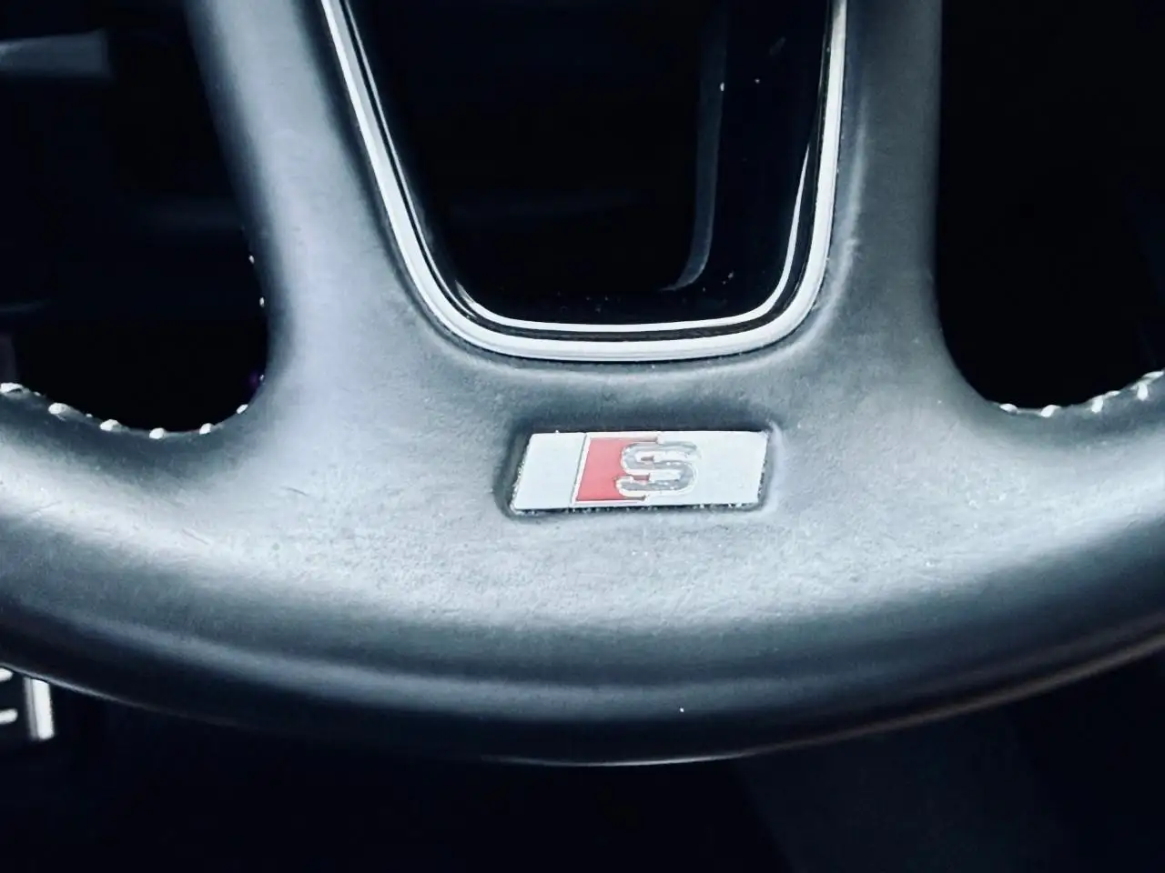 Audi A4 снимка Audi A4