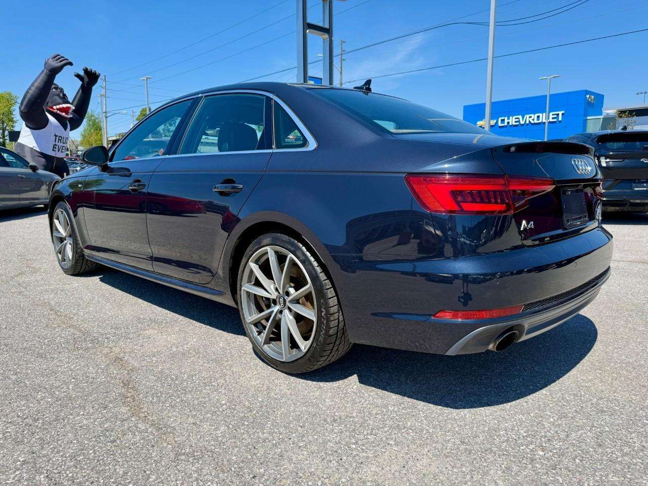 2017 Audi A4 Sunroof / Navigation / Heated &amp; Ventilated Fro alt 4