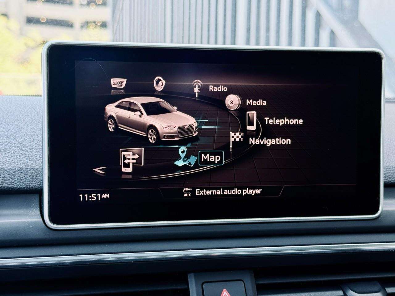 2017 Audi A4 Sunroof / Navigation / Heated &amp; Ventilated Fro thumb 40