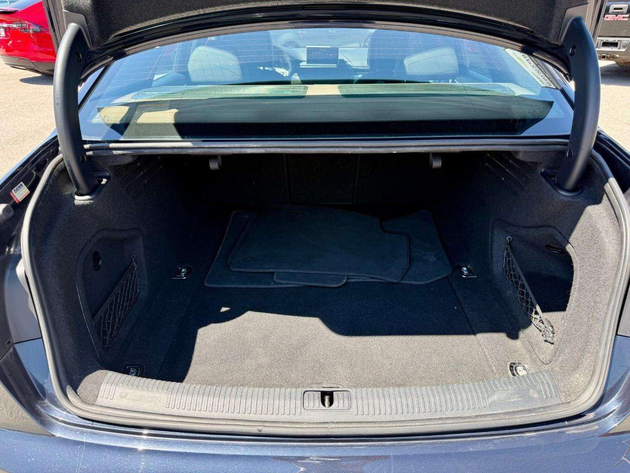 2017 Audi A4 Sunroof / Navigation / Heated &amp; Ventilated Fro thumb 17