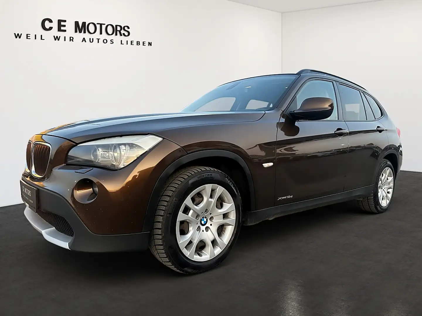 BMW X1 xDrive18d Export kein Pickerl Braun - 1