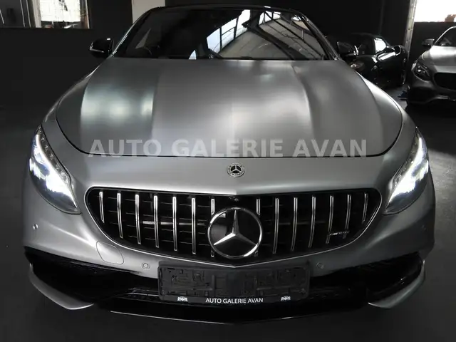 Mercedes-Benz S-Class view 6