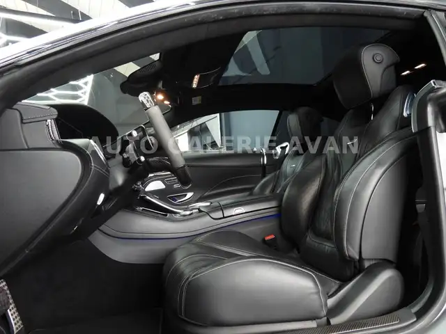 Mercedes-Benz S-Class view 10