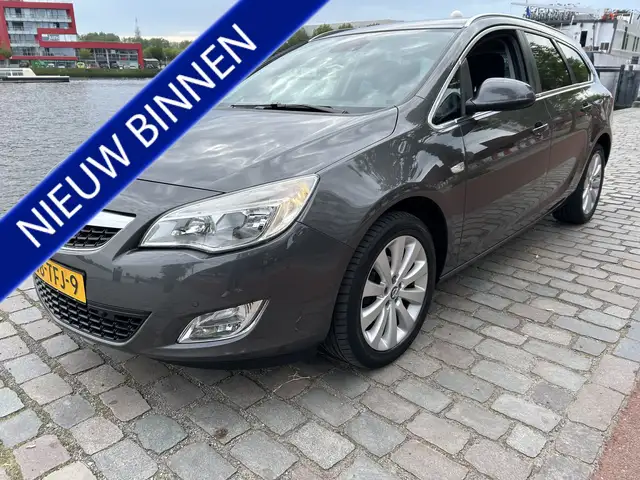 2012 Opel Astra in Grey for sale
