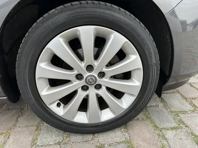 Opel Astra view 27