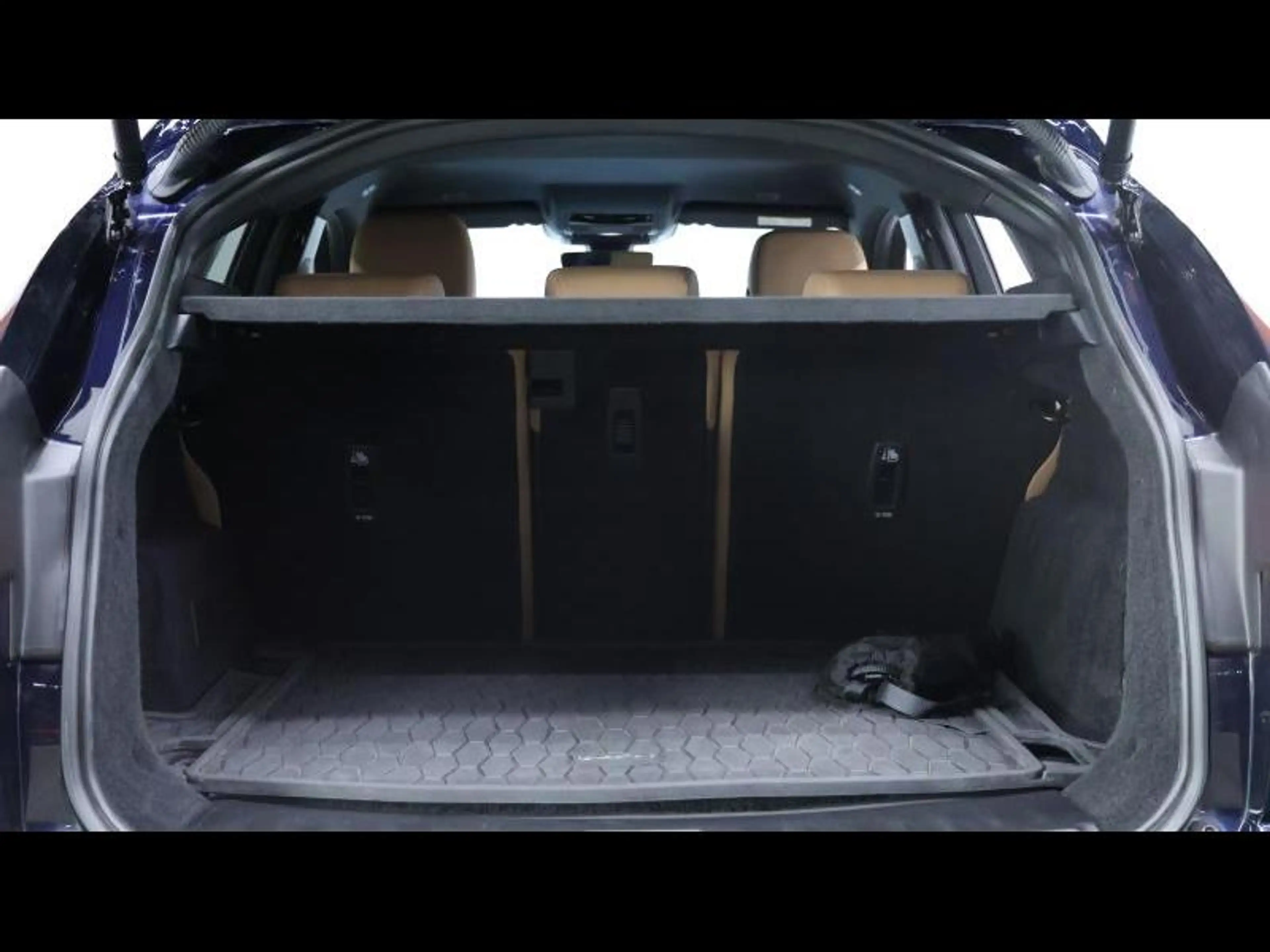 Jaguar E-Pace P160 S auto — photo 8