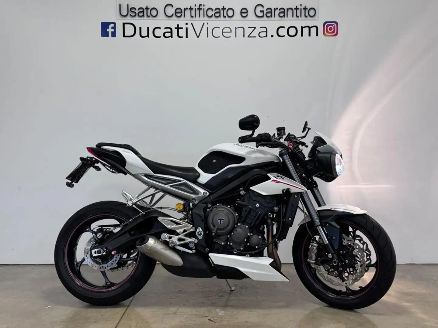 Triumph Street Triple 765 RS Blanco - 1