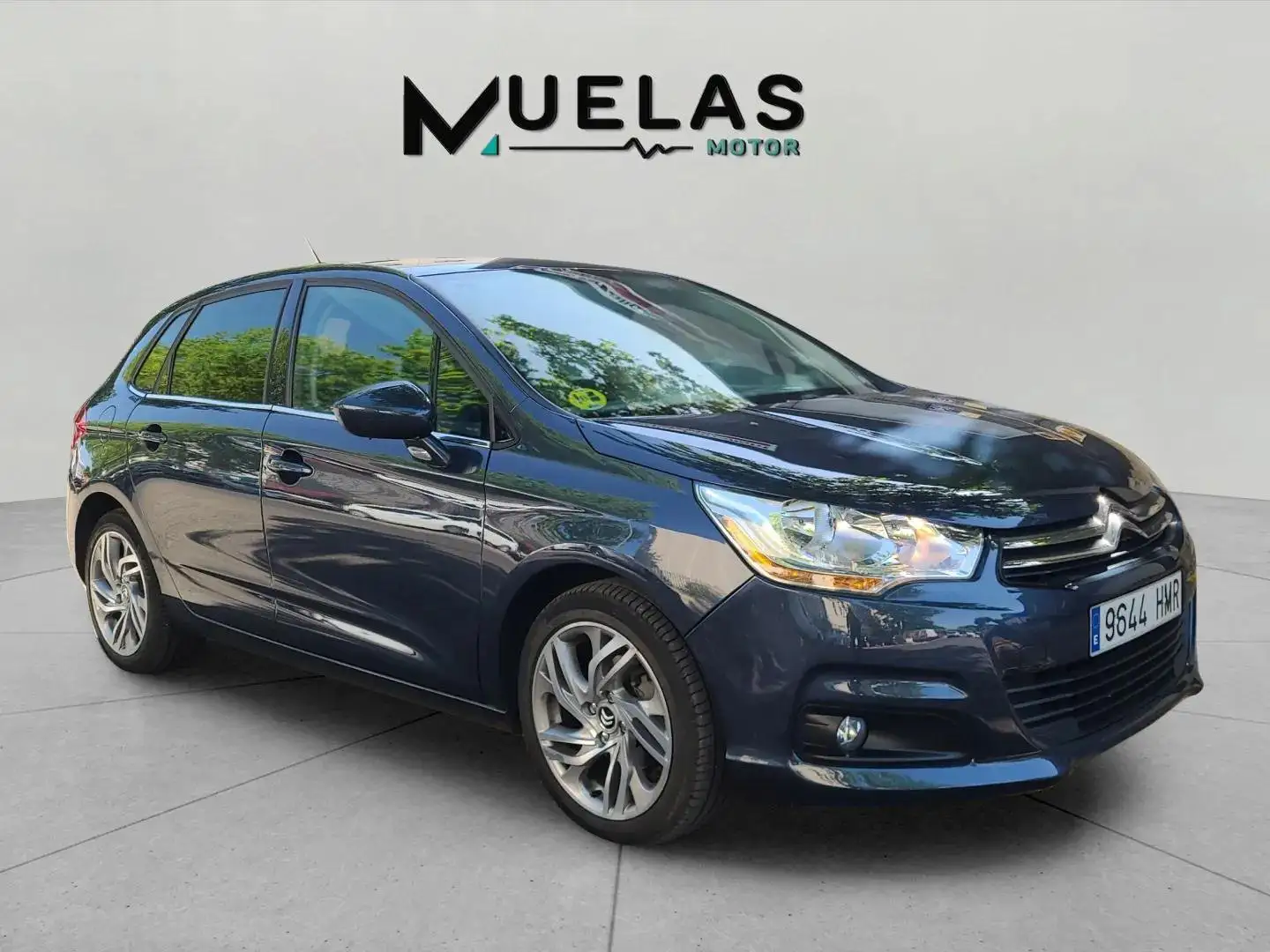 Citroen C4 1.6HDI Collection 110 Bleu - 1