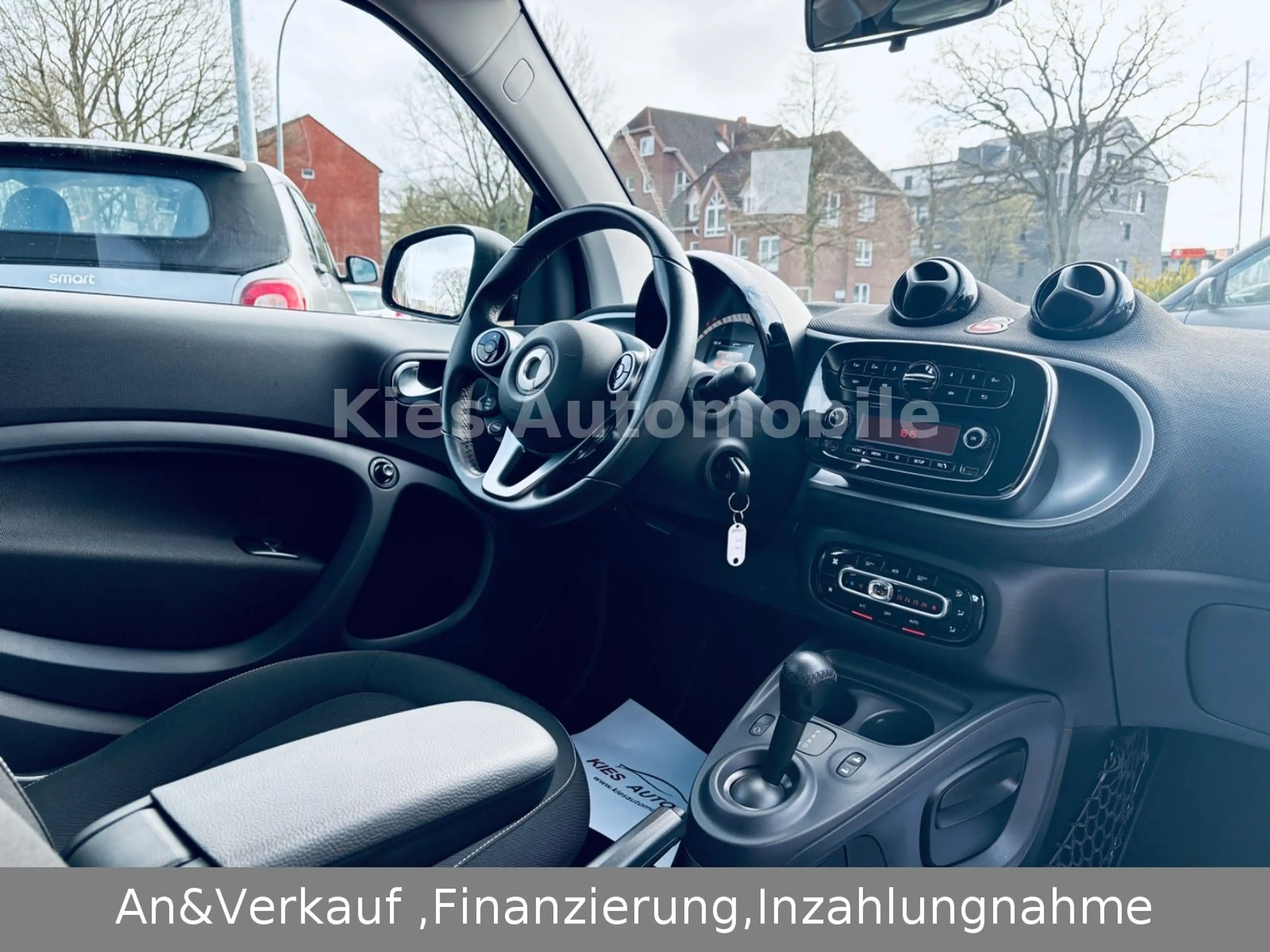 smart forTwo Cabrio 90Ps AUTOM/SITZH/KLIMA/ARMLEHENE — photo 8