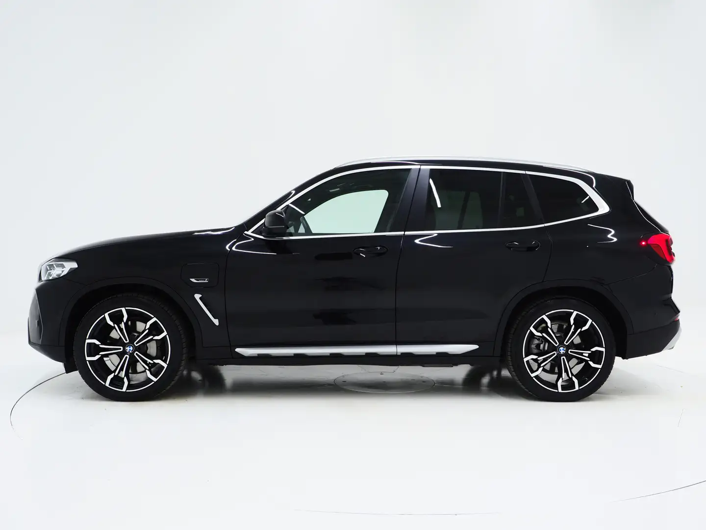 BMW X3 xDrive30e LCI High Executive | Panoramadak | Sport Negro - 2