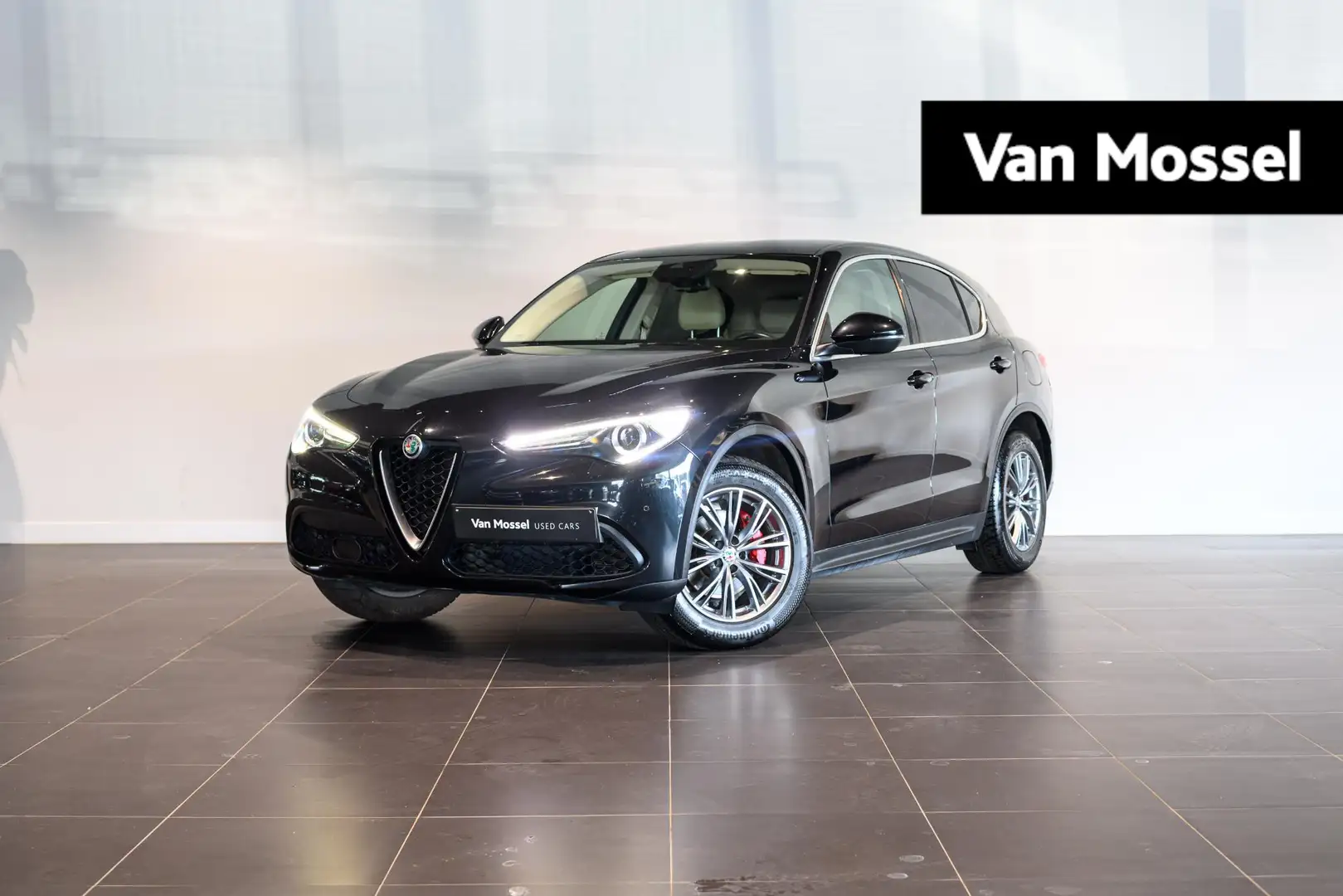 Alfa Romeo Stelvio 2.0 200 Luxury AWD leder | verw. zetels+stuur met Noir - 1