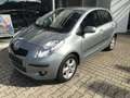 Toyota Yaris 1,3 Executive Automatik Klimaautomatik*Einparkhilf Gris - thumbnail 2
