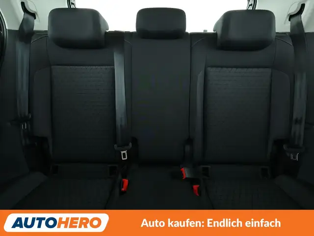 Volkswagen T-Cross view 15