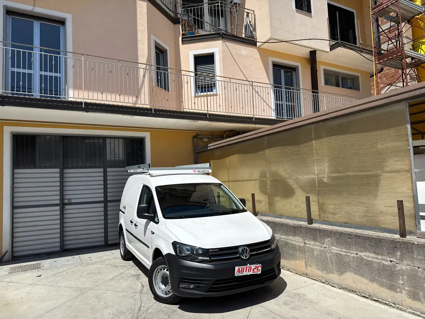 Volkswagen Caddy 2.0 TDI 122CV 4MOTION ALLESTITO Bianco - 1