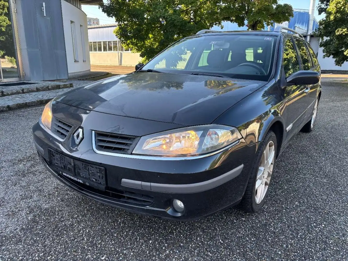 Renault Laguna Grandtour 1.9 dCi FAP - 1