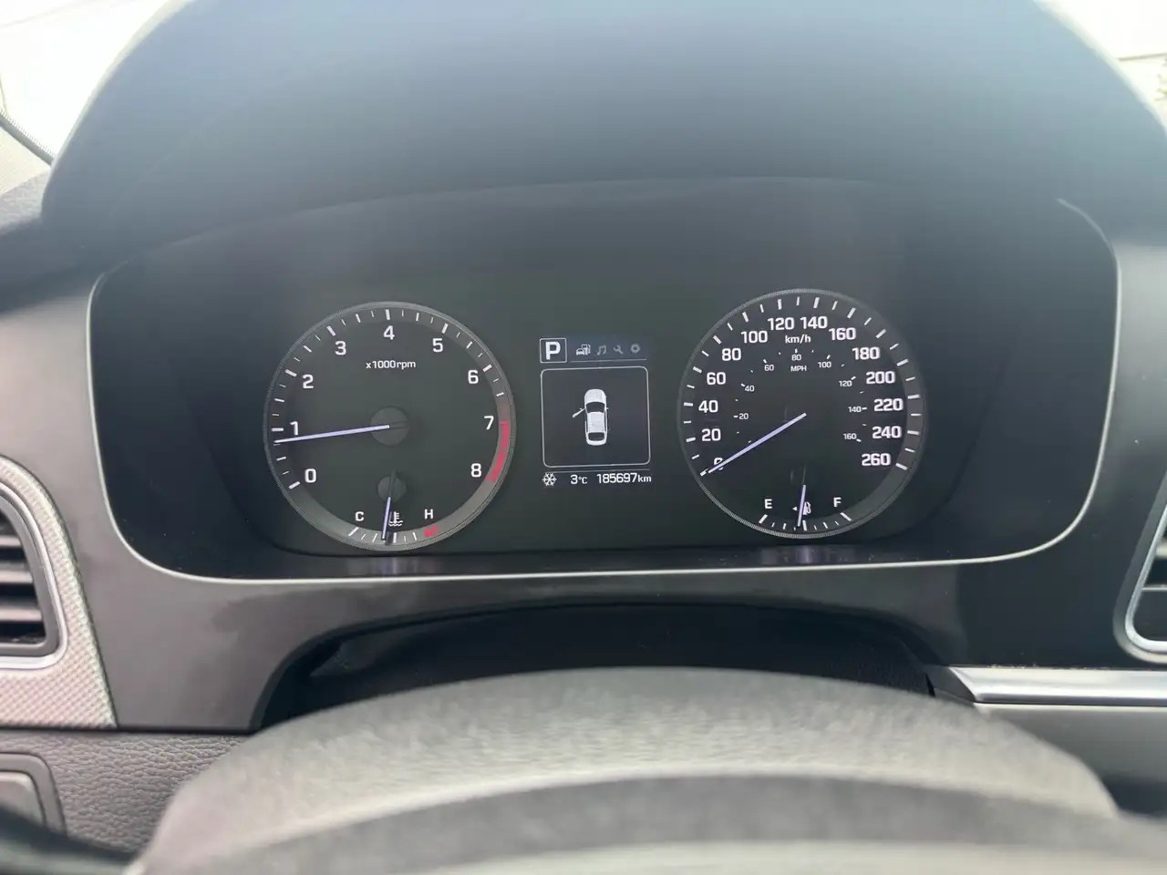 Hyundai SONATA снимка Hyundai SONATA