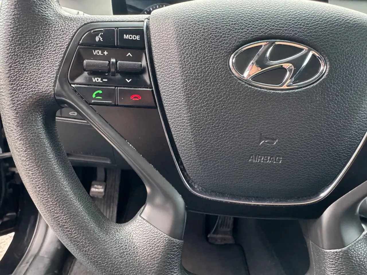 Hyundai SONATA снимка Hyundai SONATA