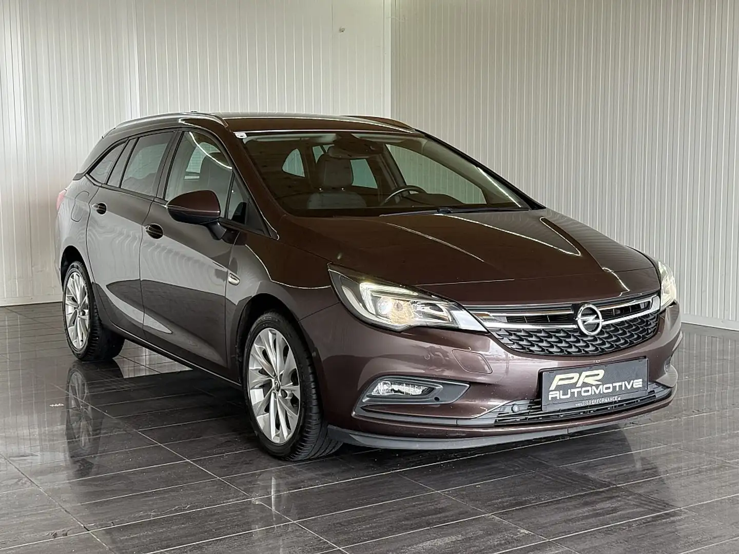 Opel Astra ST 1,6 CDTI Ecotec Braun - 2