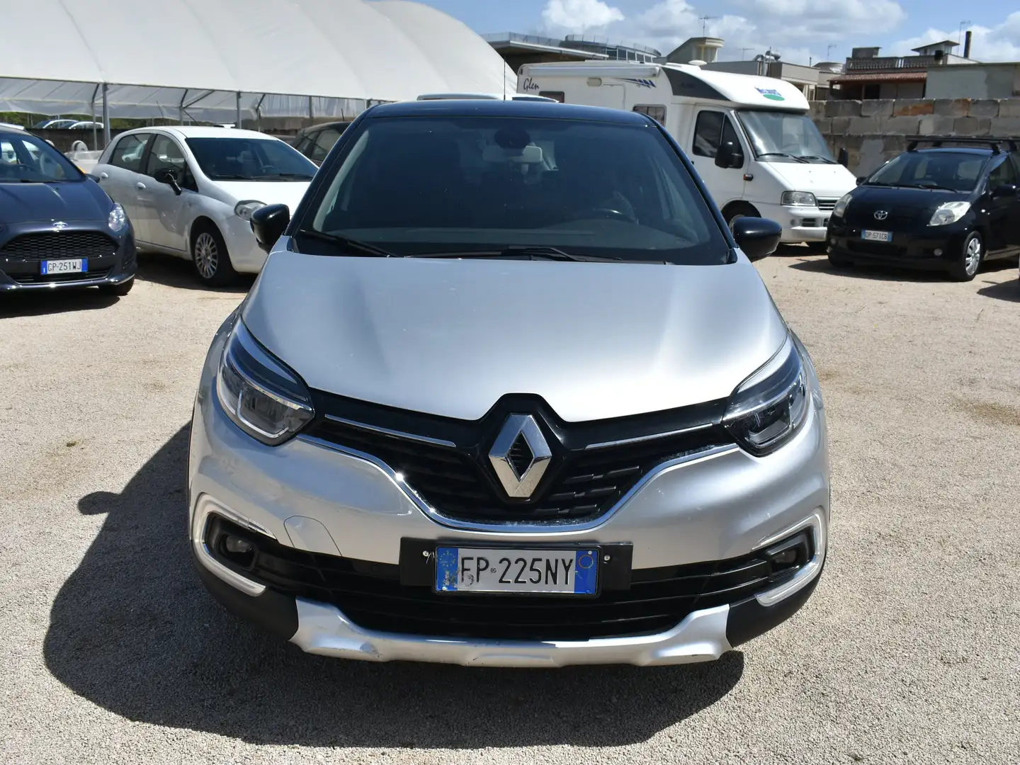 Renault Captur Captur 1.5 dci 110cv Silber - 1