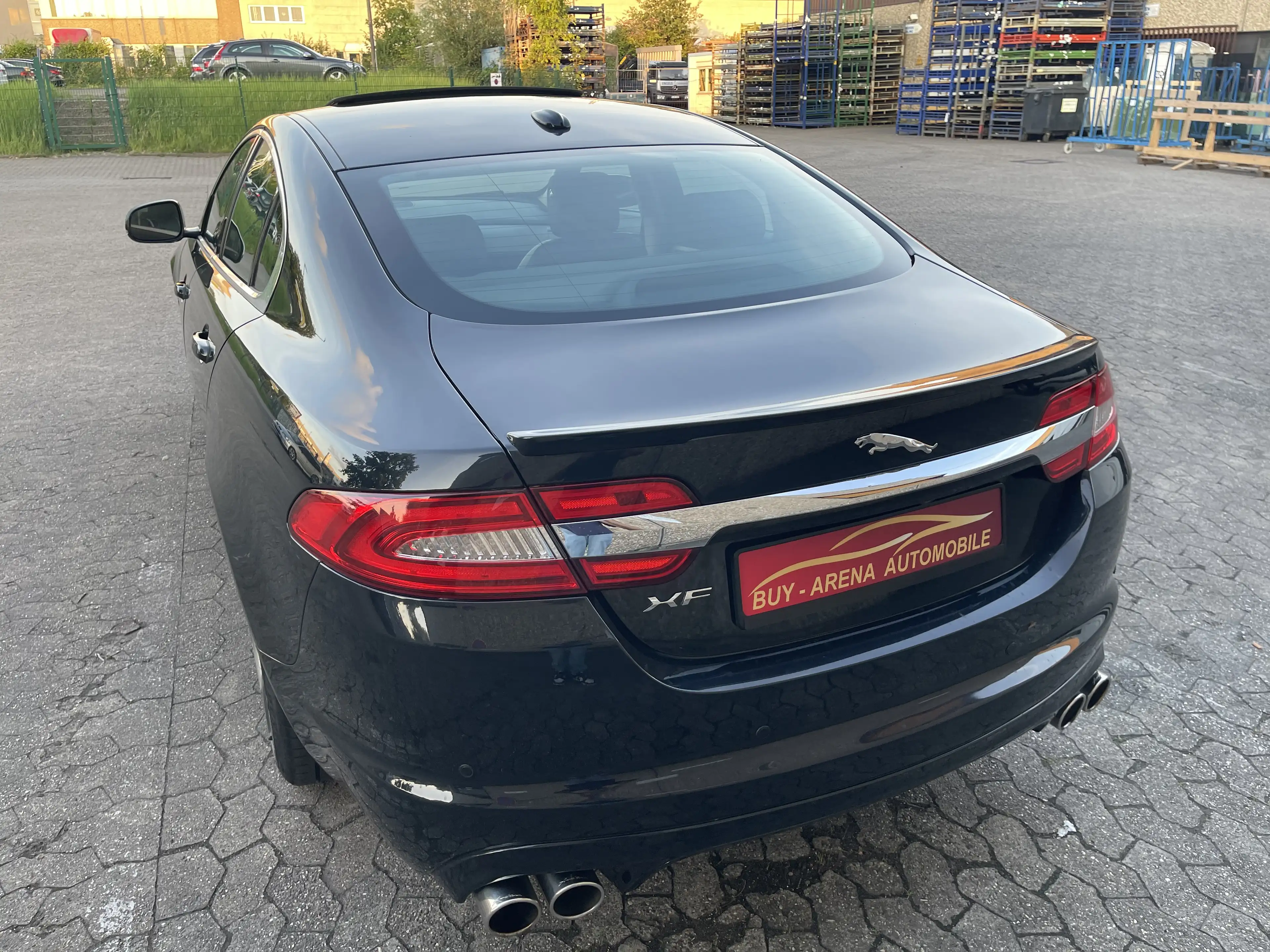 Jaguar XF 5.0 V8 Portfolio Limousine Voll S-Heft 20 Zoll Top — photo 15