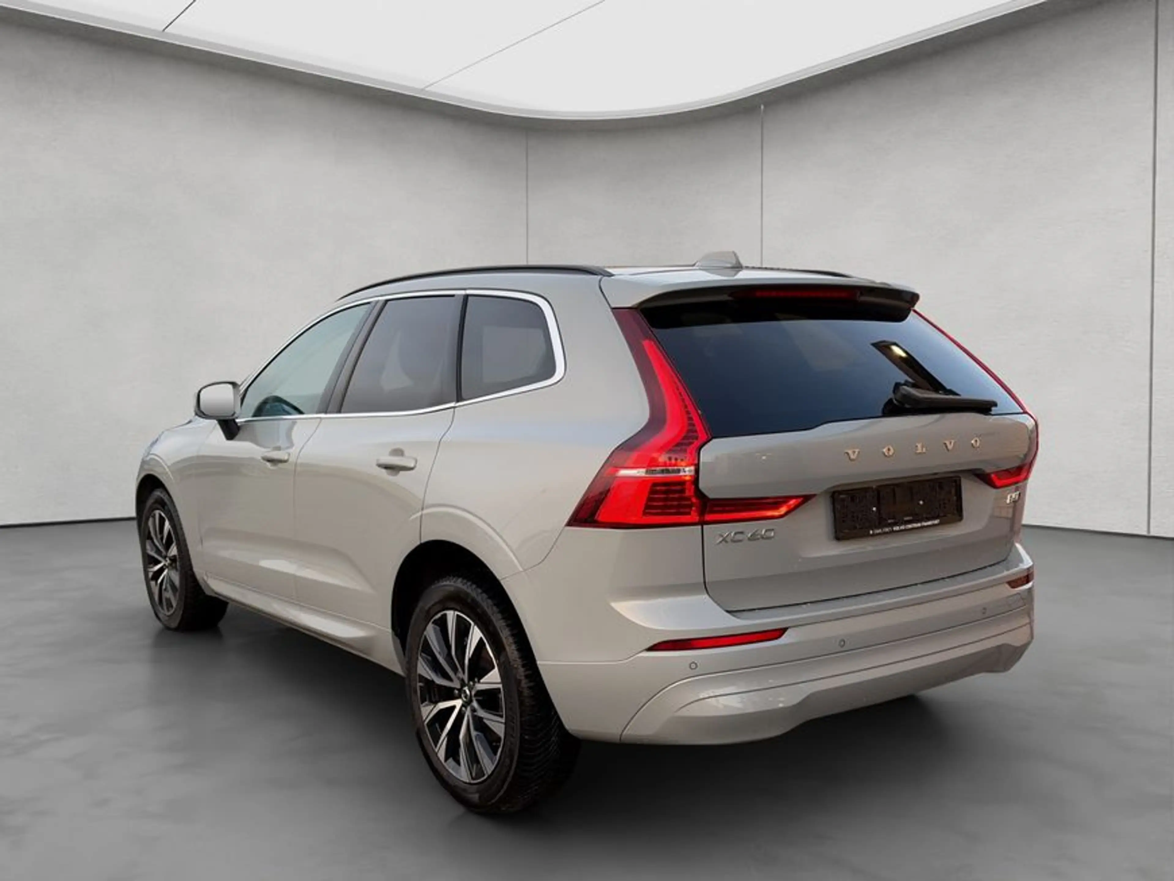Volvo XC60 XC60 B5 AWD Core Aut Google-Maps LED-Thors-Hammer — photo 3