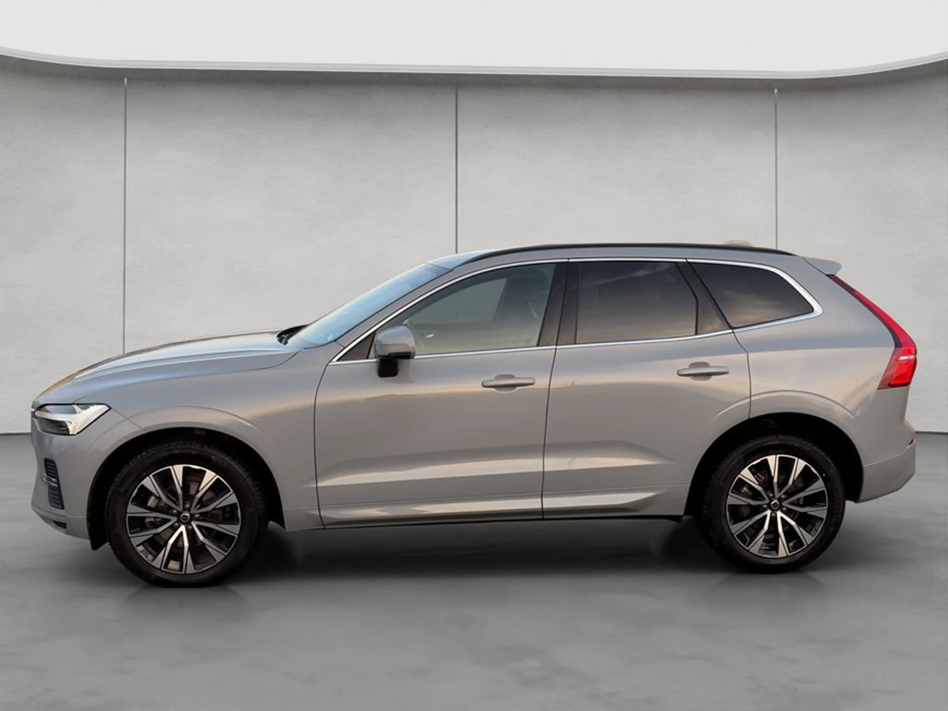 Volvo XC60 XC60 B5 AWD Core Aut Google-Maps LED-Thors-Hammer — photo 2