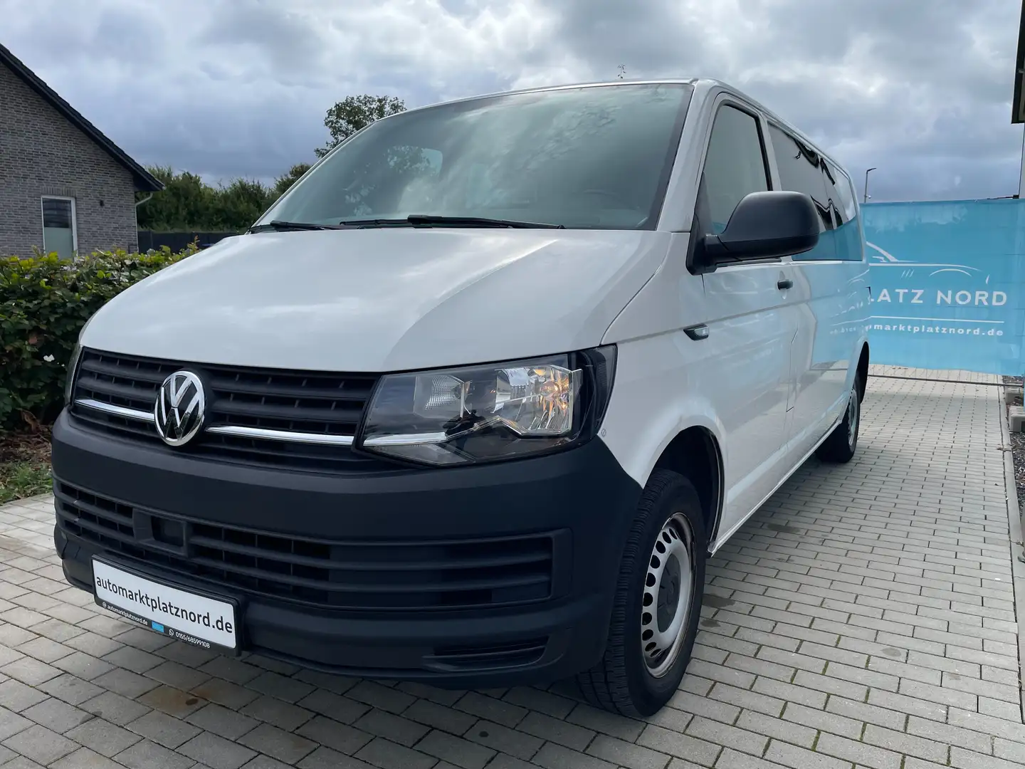 Volkswagen T6 Kombi T6 Kombi 2.0 TDI 9-Sitzer Weiß - 1