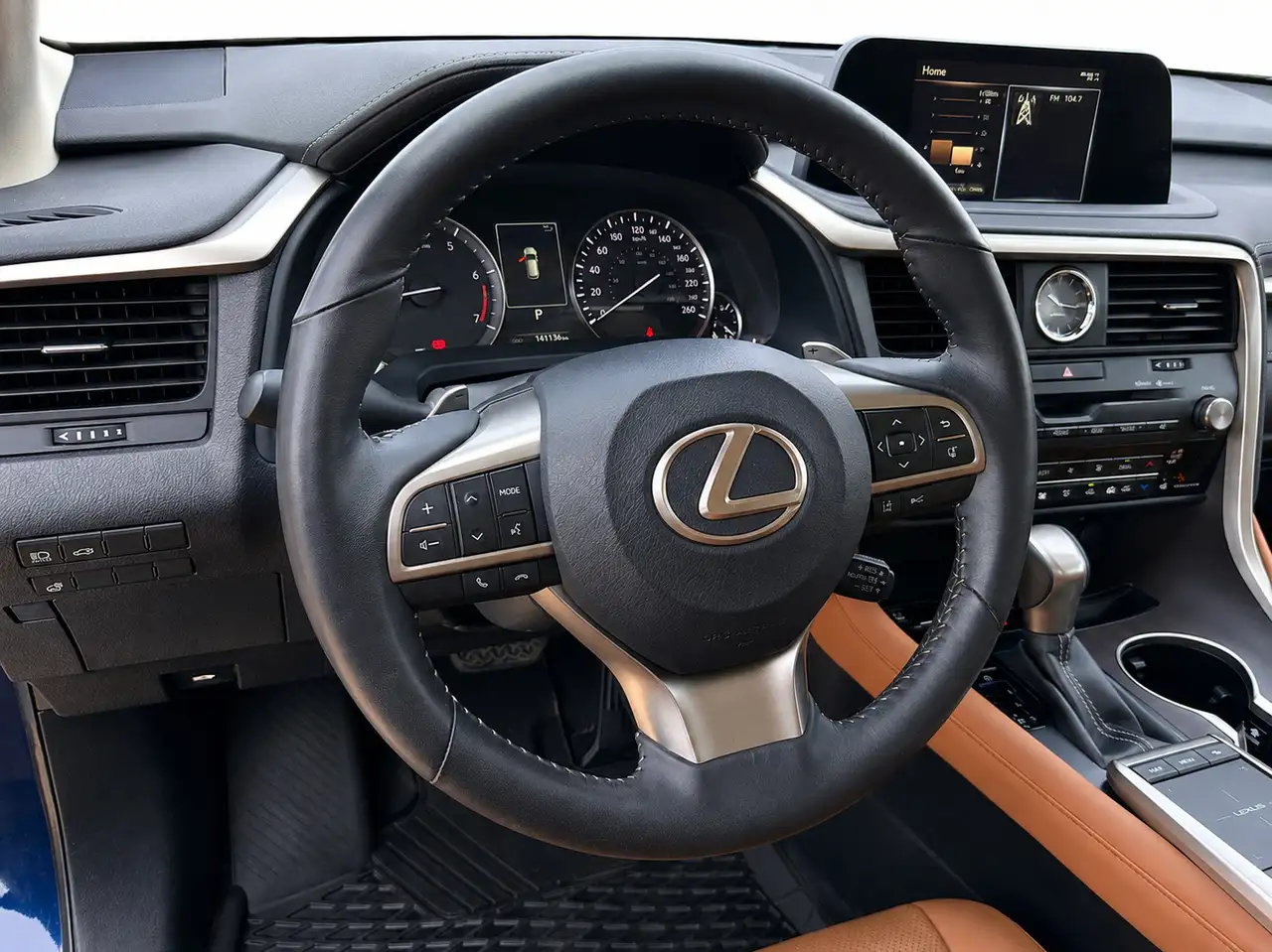 Lexus RX fotografie Lexus RX