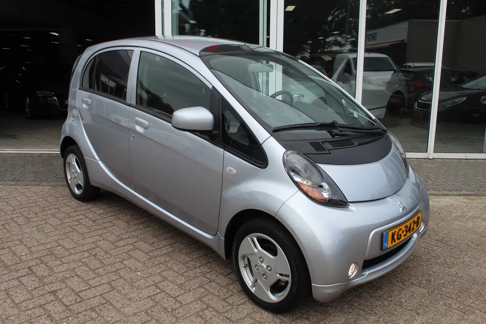 Mitsubishi I-MiEV 4-peroons 16 kWh//16.712km!! Grau - 2