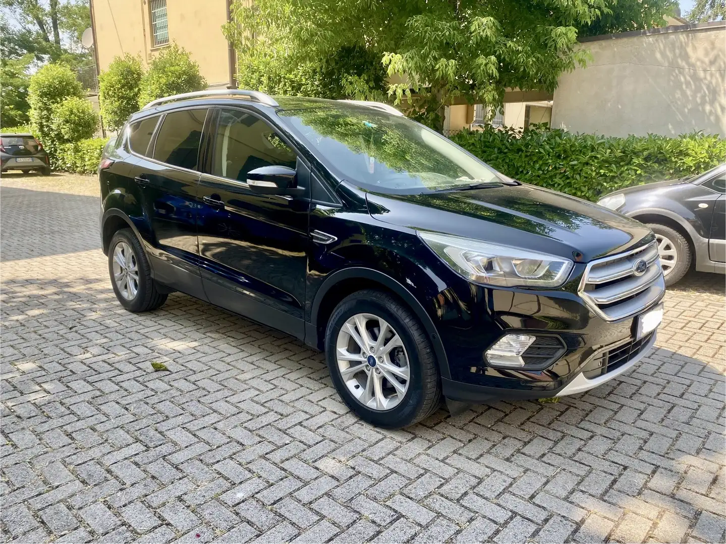Ford Kuga 2^serie 1.5 TDCI 120CV S&S 2WD Powershift Edition Negru - 1
