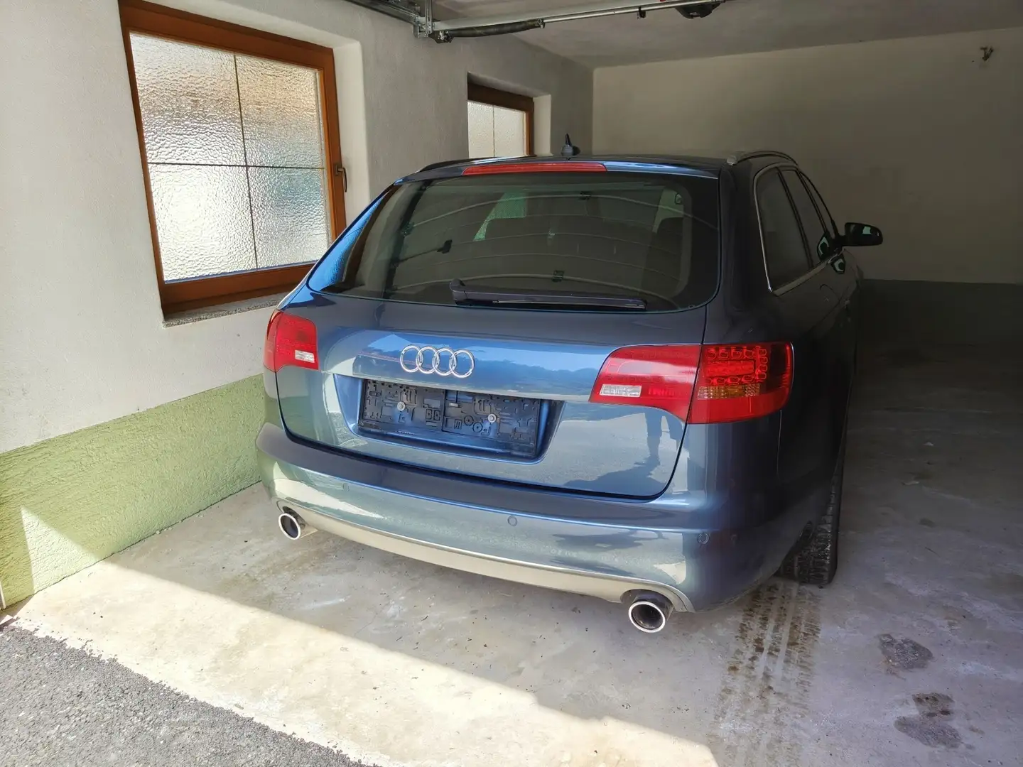 Audi A6 Avant 4,2 V8 quattro Tiptronic Blau - 2