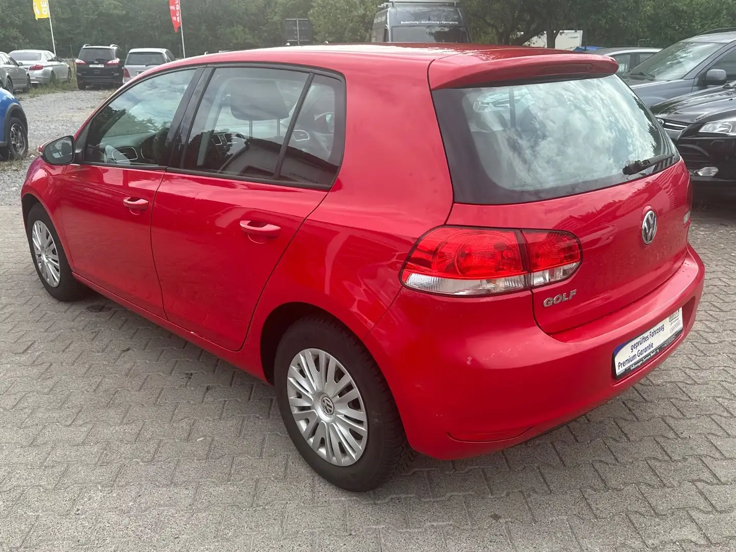 Volkswagen Golf VI Trendline Rouge - 2