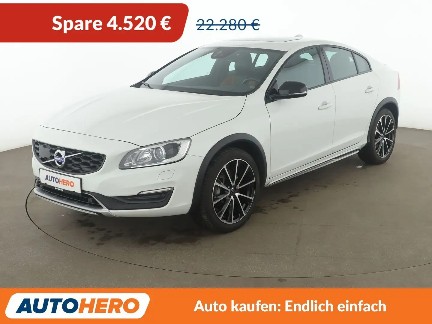 Volvo S60 Cross Country 2.4 D4 Summum AWD Aut.*NAVI*BI-XENON*ACC*CAM*PDC* Weiß - 1