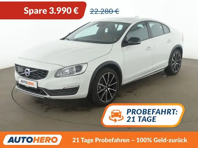 Volvo S60 Cross Country 2.4 D4 Summum AWD Aut.*NAVI*BI-XENON*ACC*CAM*PDC*
