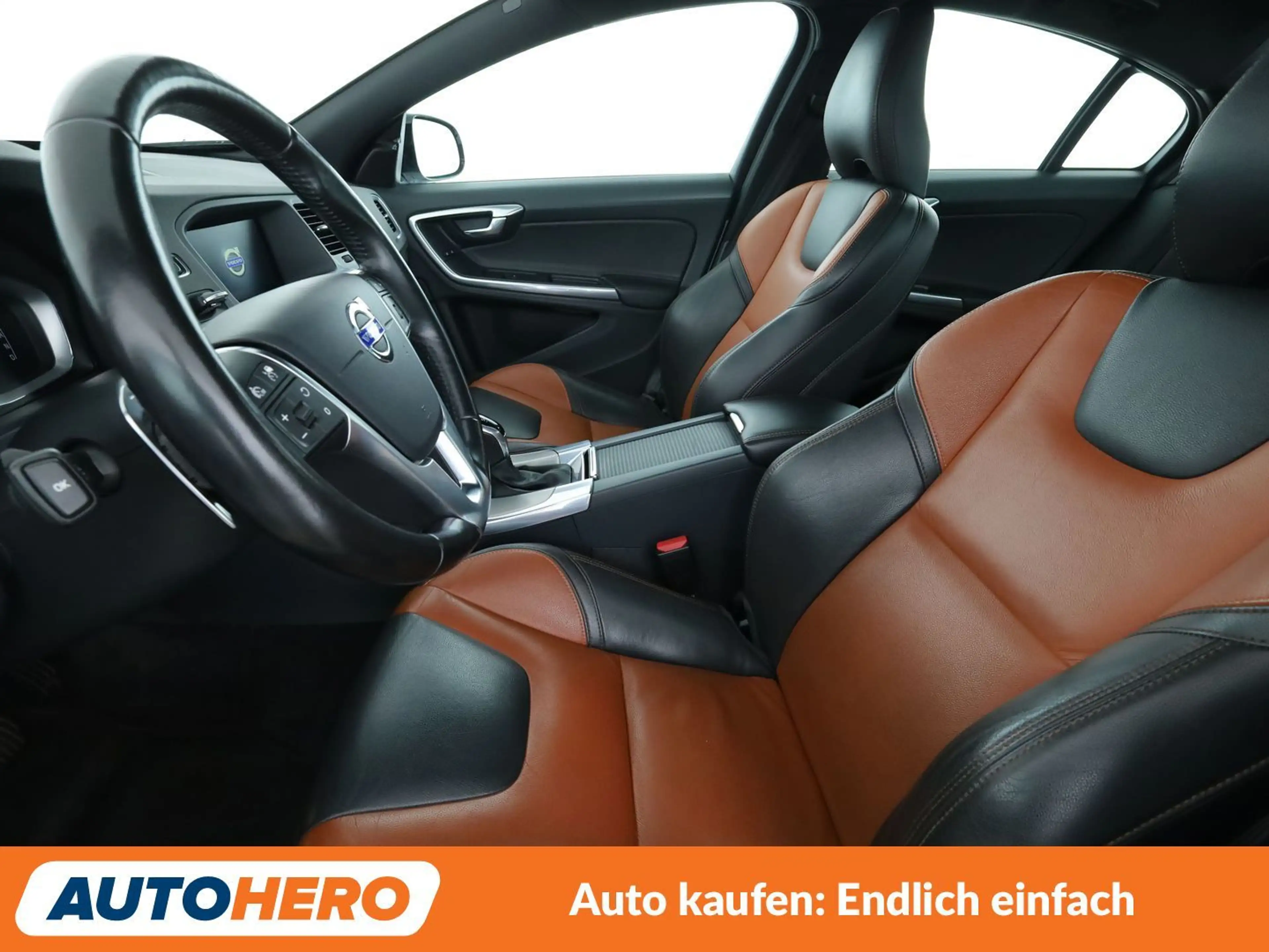 Volvo S60 Cross Country 2.4 D4 Summum AWD Aut.*NAVI*BI-XENON*ACC*CAM*PDC* — photo 10