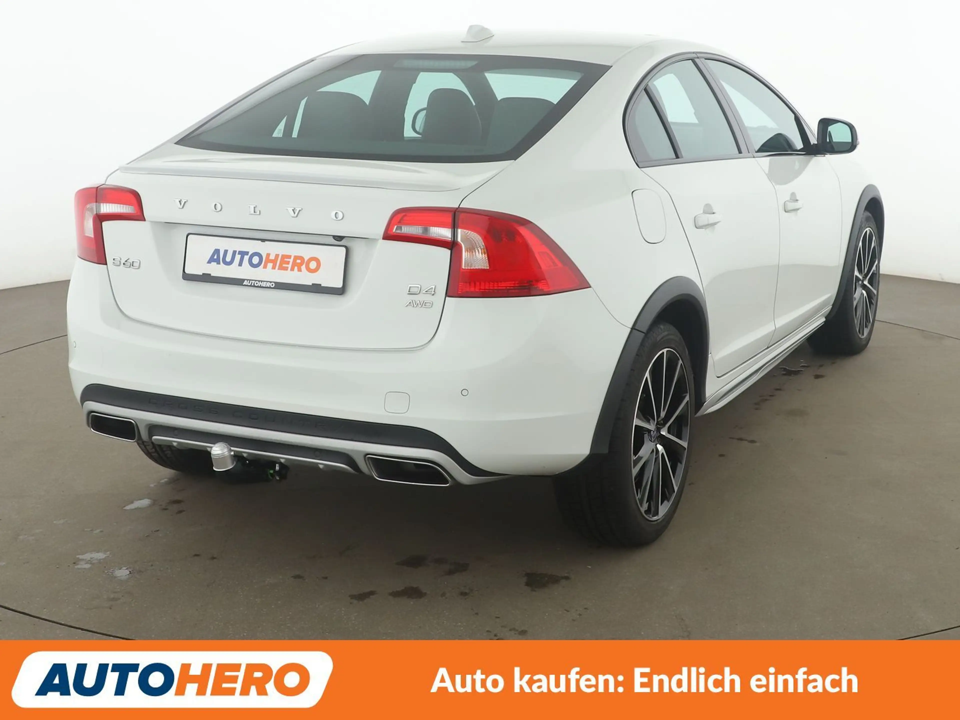 Volvo S60 Cross Country 2.4 D4 Summum AWD Aut.*NAVI*BI-XENON*ACC*CAM*PDC* — photo 6