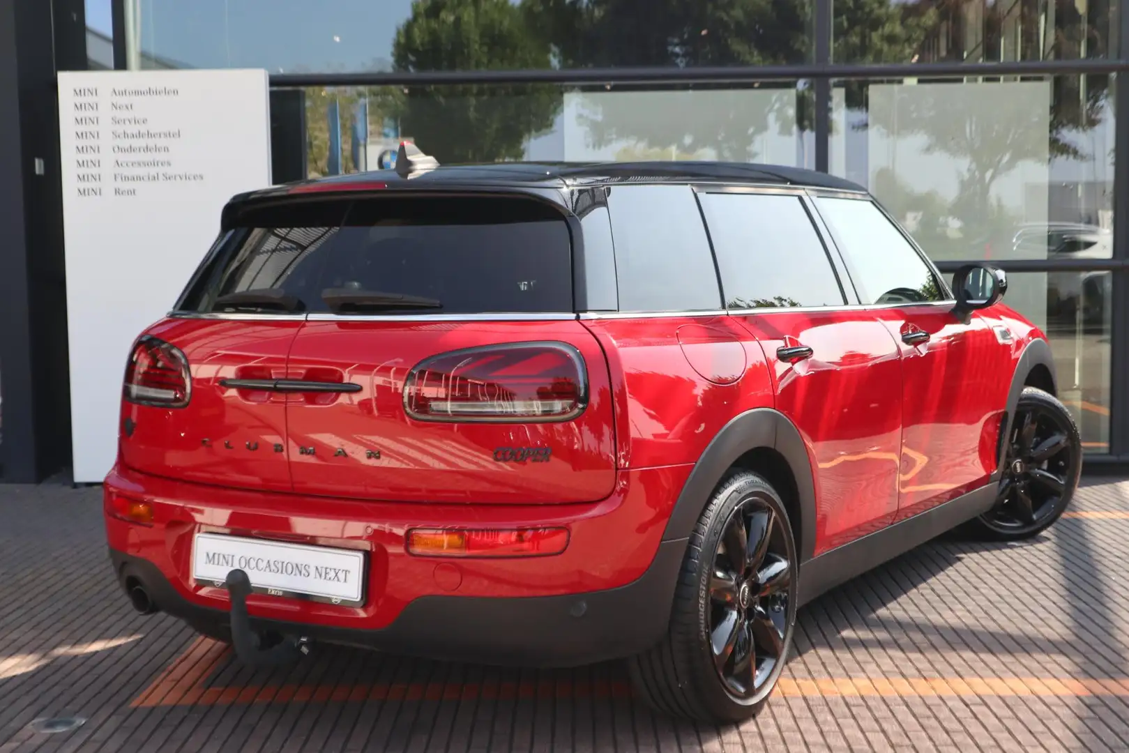 MINI Cooper Clubman | Business Edition Rood - 2