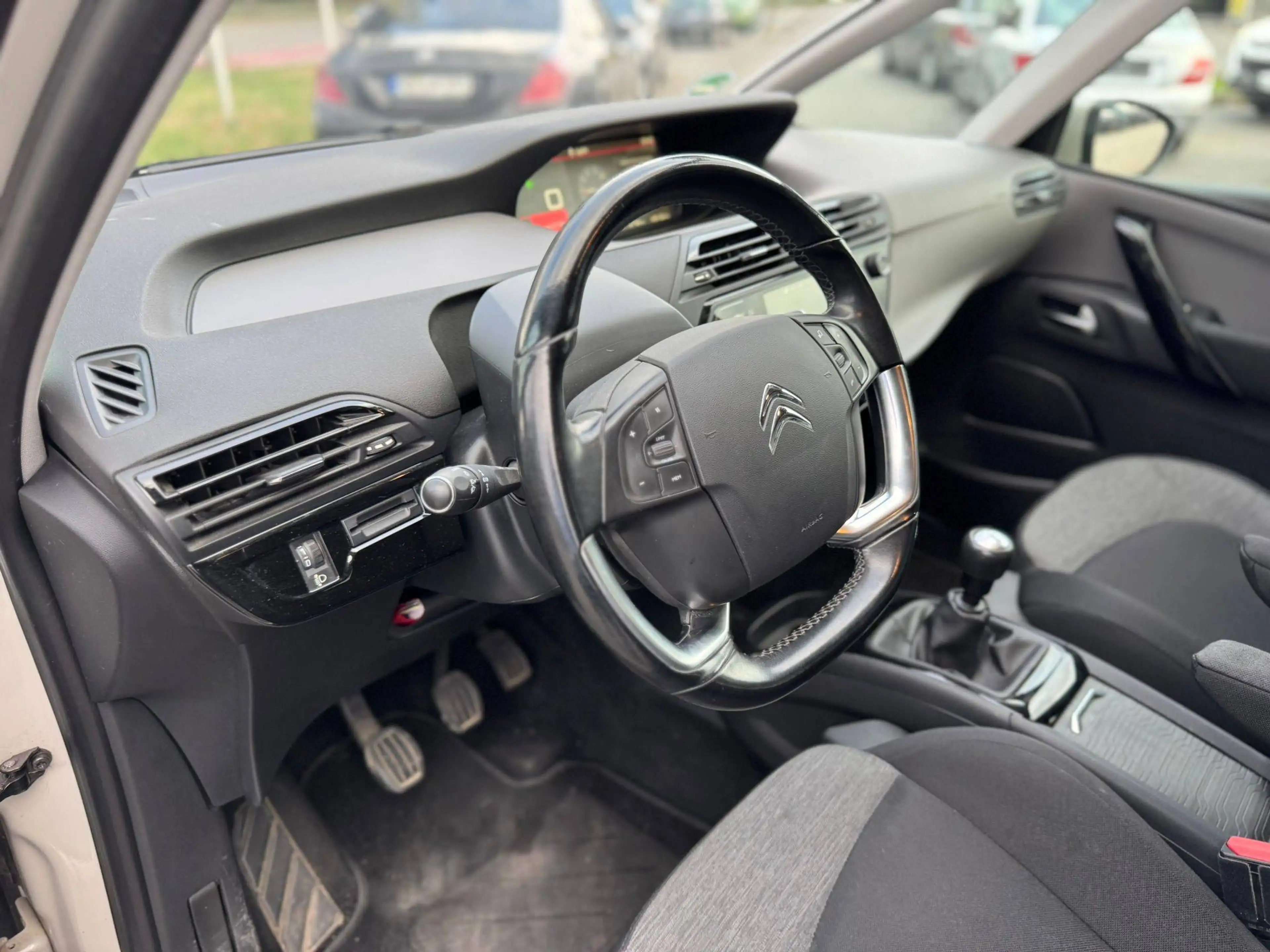 Citroen Grand C4 SpaceTourer Selection — photo 11