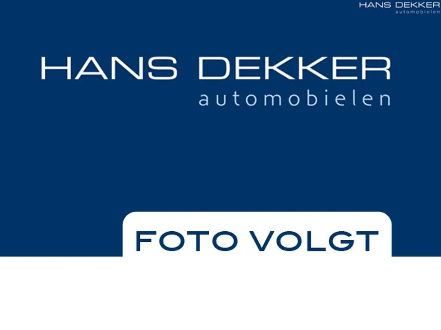 BMW 135 1-serie M135i xDrive Business Edition Grijs - 1