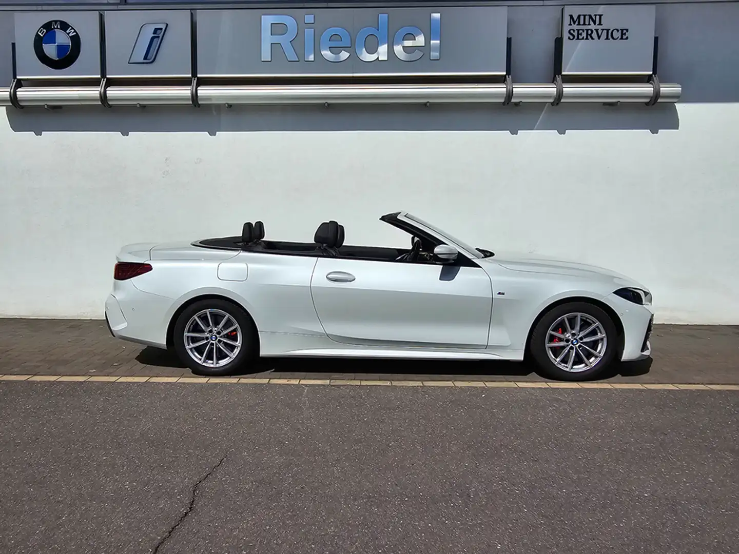 BMW 420 i Cabrio M Sportpaket Pro*ACC*HiFi*Head-Up* Blanc - 2