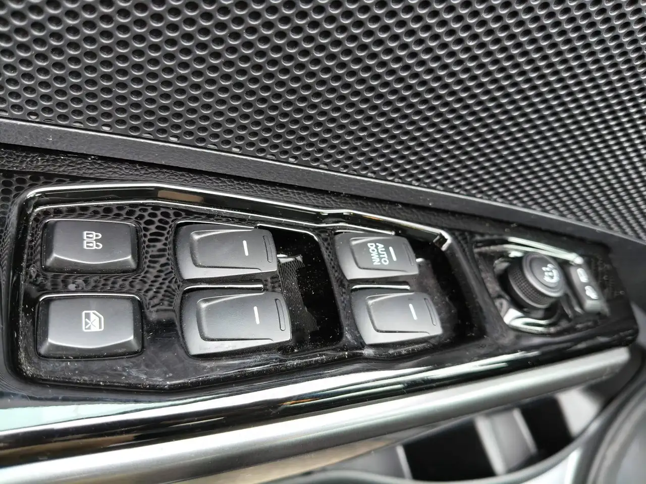 SsangYong Tivoli 2025 — фото 14