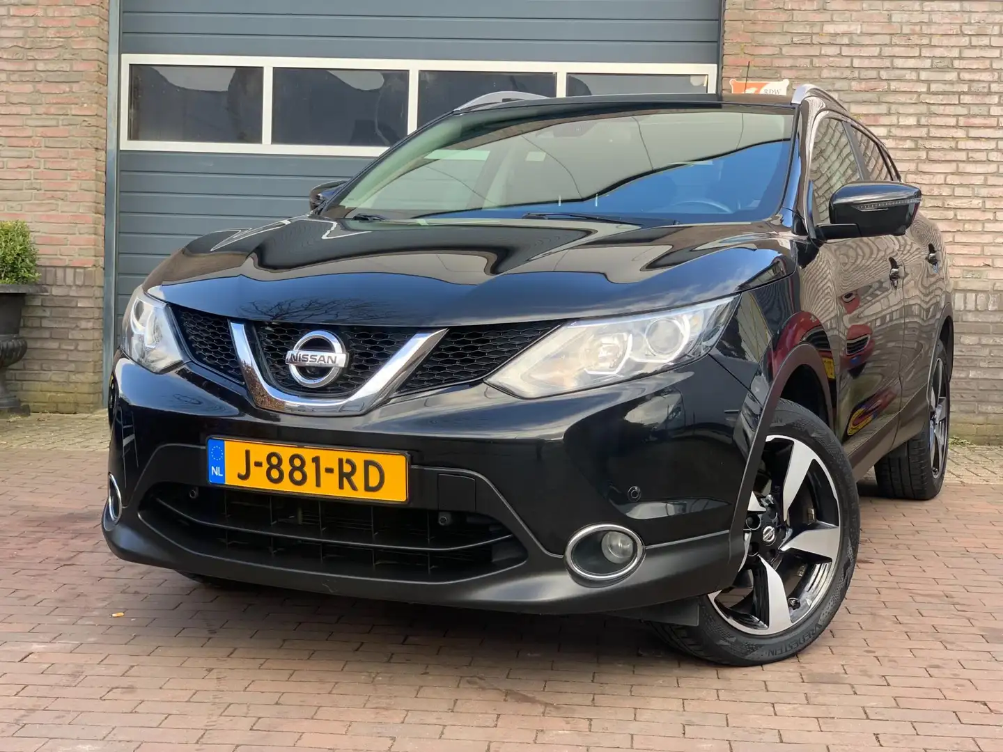 Nissan Qashqai 1.2 Tekna Panoramadak|Climate|Navi Schwarz - 2