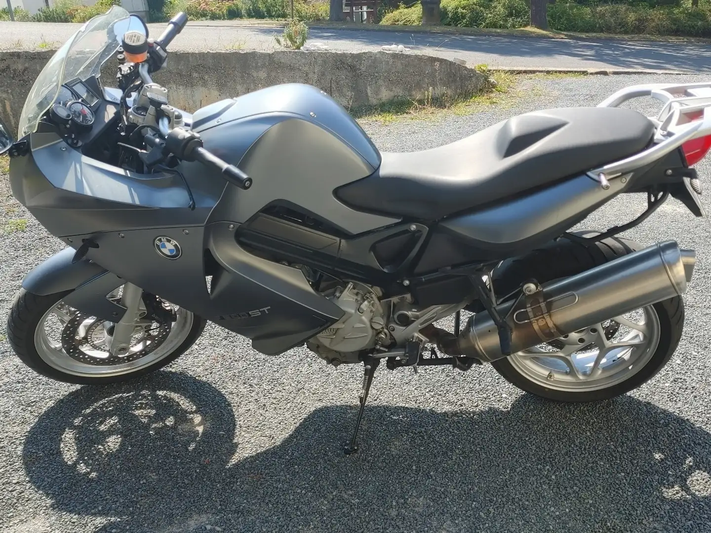 BMW F 800 ST Gris - 2