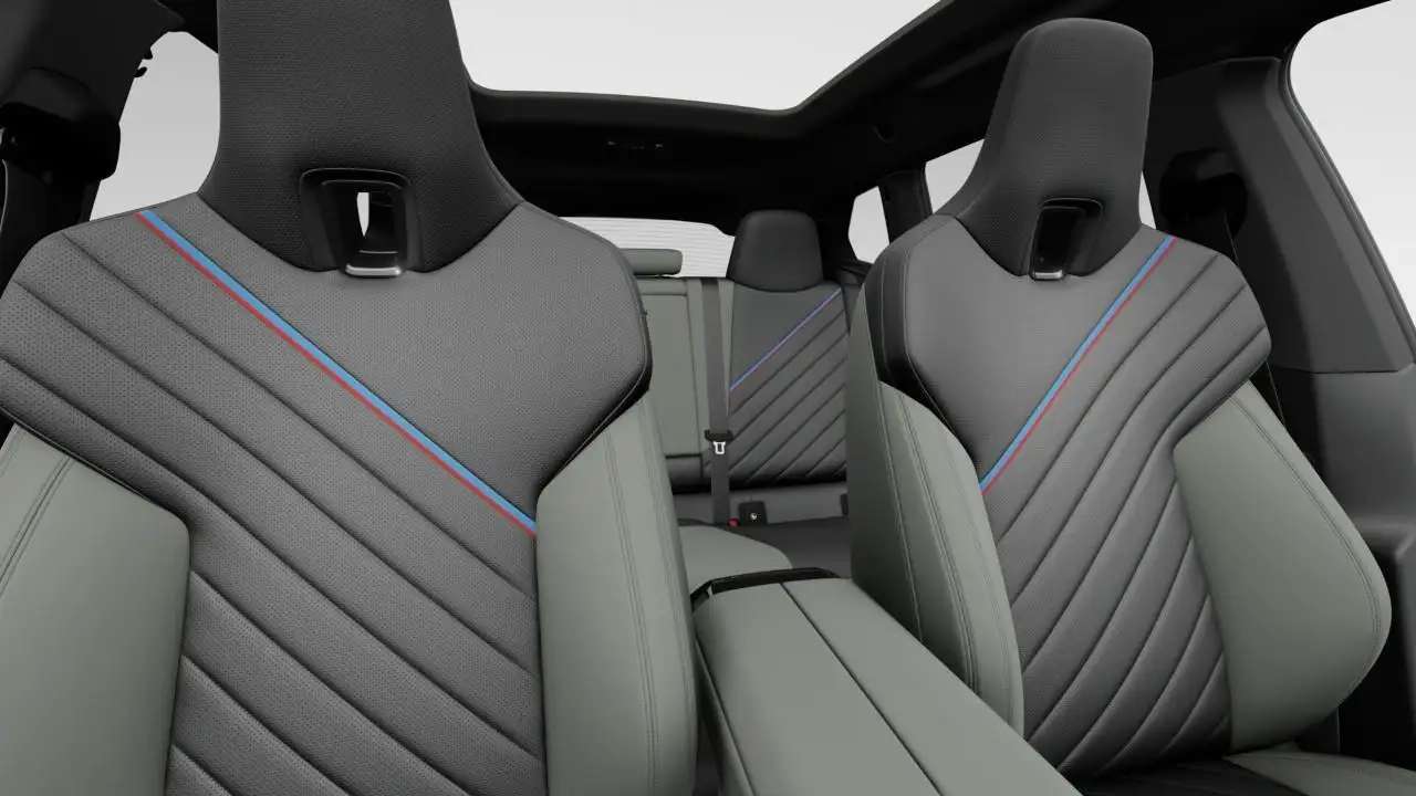 BMW iX снимка BMW iX