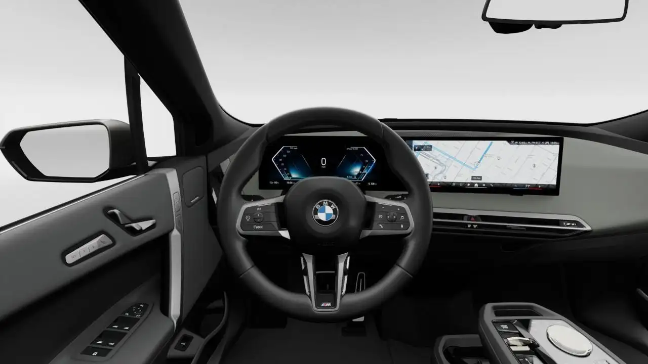 BMW iX снимка BMW iX
