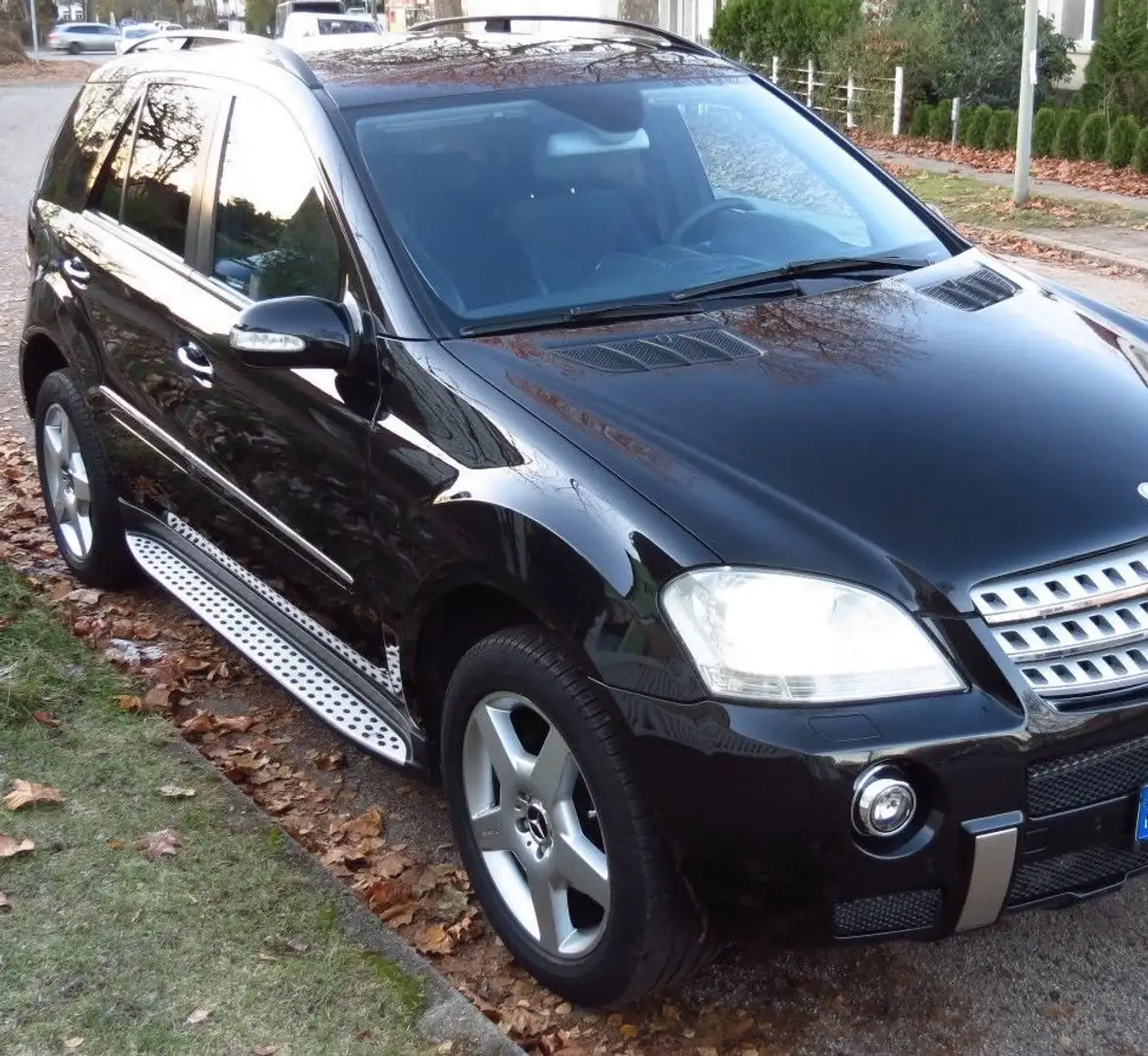 Mercedes-Benz ML 320 ML 320 CDI 4MATIC Aut. DPF Schwarz - 1