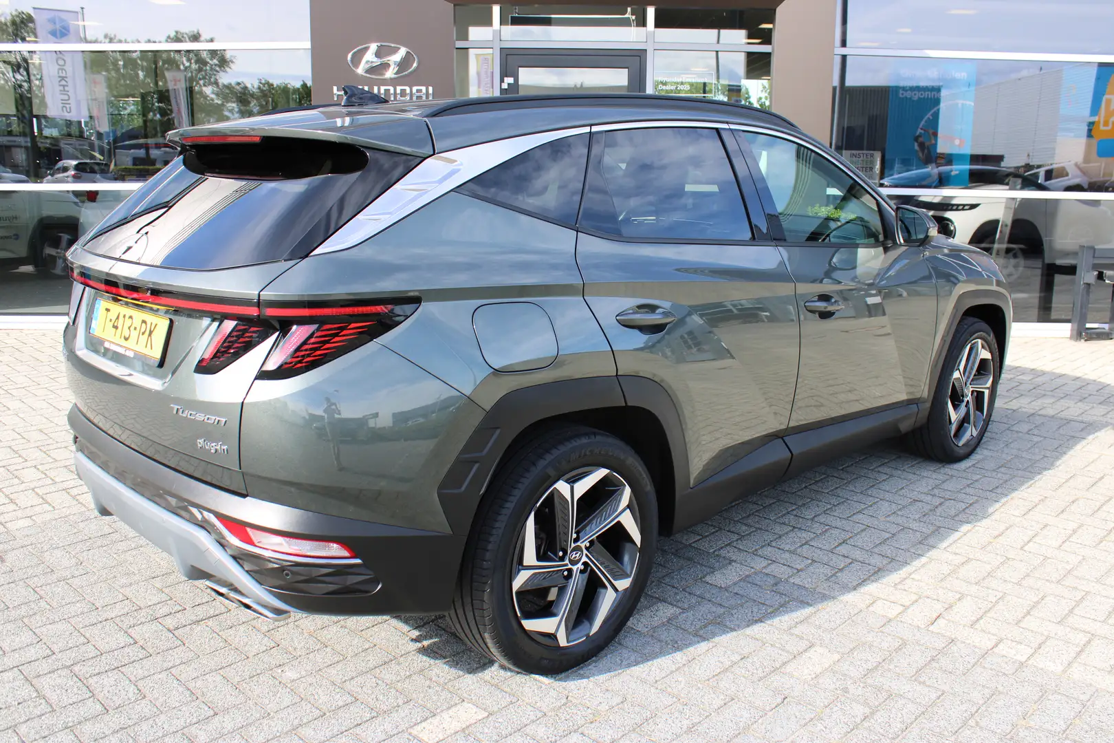 Hyundai TUCSON 1.6 T-GDI PHEV Comfort Smart 4WD | Adaptive Cruise Gris - 2